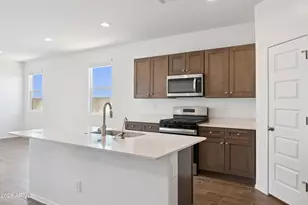 46607 W Stellar Dr, Maricopa, AZ 85139 - Photo 4