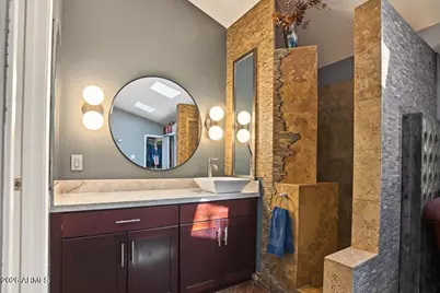 4446 N 33rd Place, Phoenix, AZ 85018 - Photo 22