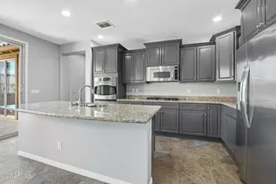 3866 E Cat Balue Dr, Phoenix, AZ 85050 - Photo 12
