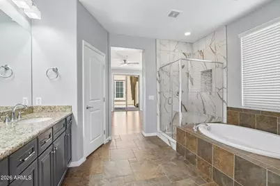 3866 E Cat Balue Drive, Phoenix, AZ 85050 - Photo 18