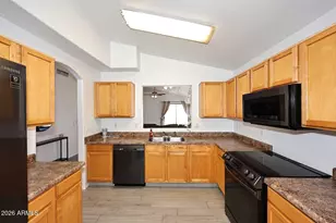 13717 N 127th Dr, El Mirage, AZ 85335 - Photo 10