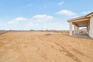 26543 N 241st Ave, Wittmann, AZ 85361 - Photo 2