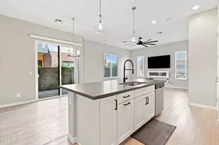 901 S Smith Rd, Tempe, AZ 85281 - Photo 6