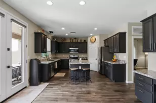 42965 N Challenger Trail, Anthem, AZ 85086 - Photo 4