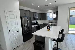 10275 W Amelia Ave, Avondale, AZ 85392 - Photo 10
