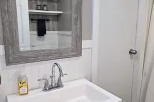 8401 N 67th Ave, Glendale, AZ 85302 - Photo 12