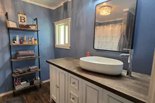 8401 N 67th Ave, Glendale, AZ 85302 - Photo 18