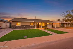 7702 E Pinchot Ave, Scottsdale, AZ 85251 - Photo 2