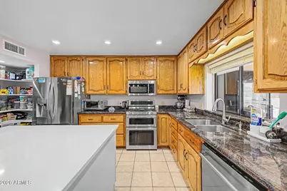 20537 W Gordon Way, Wittmann, AZ 85361 - Photo 14