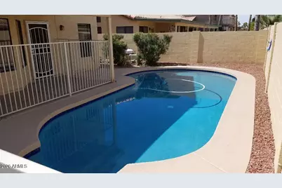 98 E Evelyn Lane, Tempe, AZ 85284 - Photo 2