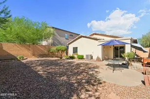 41326 N Parker Ln, Phoenix, AZ 85086 - Photo 32
