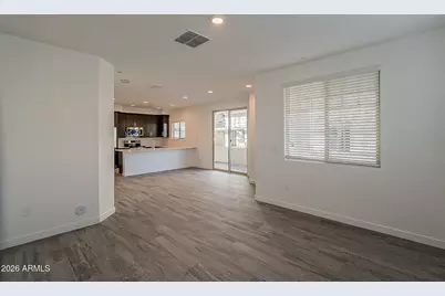 4100 S Pinelake Way #Unit 170, Chandler, AZ 85249 - Photo 8