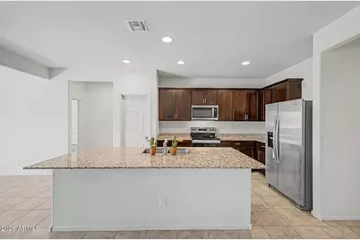 25273 W Atlanta Avenue, Buckeye, AZ 85326 - Photo 6