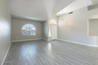 762 N Boulder Street, Gilbert, AZ 85234 - Photo 2