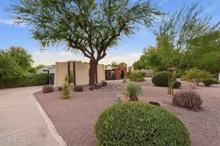 8634 S Stanley Pl, Tempe, AZ 85284 - Photo 2