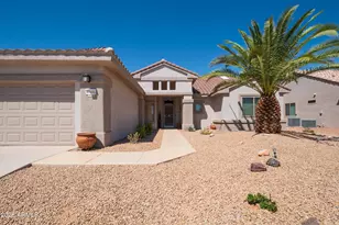 17686 N Amberwood Dr, Surprise, AZ 85374 - Photo 4
