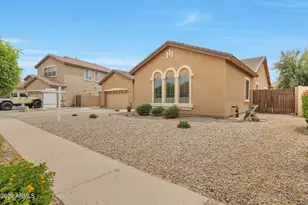8807 W Carole Ln, Glendale, AZ 85305 - Photo 2