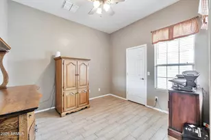 8807 W Carole Ln, Glendale, AZ 85305 - Photo 4