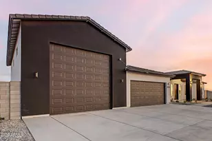 24025 W Beacon Ln, Wittmann, AZ 85361 - Photo 6