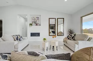 24025 W Beacon Ln, Wittmann, AZ 85361 - Photo 20