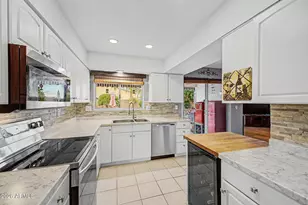 19823 N 129th Ave, Sun City West, AZ 85375 - Photo 10