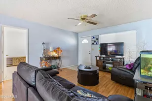 2842 E Beck Ln, Phoenix, AZ 85032 - Photo 8