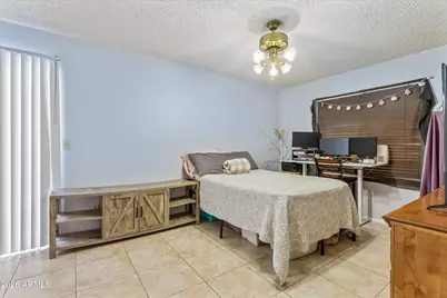2842 E Beck Lane #4, Phoenix, AZ 85032 - Photo 10