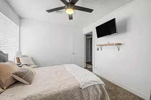 4640 N 77th Dr, Phoenix, AZ 85033 - Photo 20