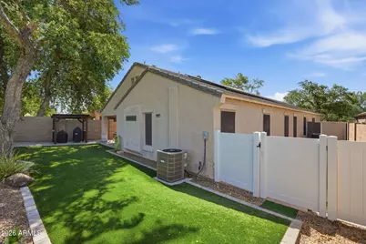 2834 E Saguaro Park Lane, Phoenix, AZ 85024 - Photo 36
