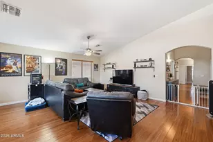 2834 E Saguaro Park Ln, Phoenix, AZ 85024 - Photo 6