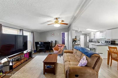 11275 N 99th Avenue #86, Peoria, AZ 85345 - Photo 2