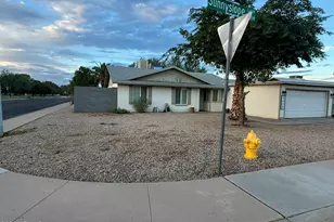 5650 W Sunnyslope Ln, Glendale, AZ 85302 - Photo 1