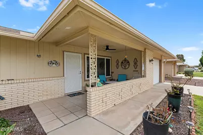 11050 W Tonada Drive W, Sun City, AZ 85351 - Photo 12