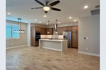 2121 W Sonoran Desert Drive #1, Phoenix, AZ 85085 - Photo 6