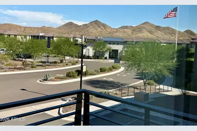2121 W Sonoran Desert Drive #1, Phoenix, AZ 85085 - Photo 2
