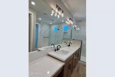 2121 W Sonoran Desert Drive #1, Phoenix, AZ 85085 - Photo 22