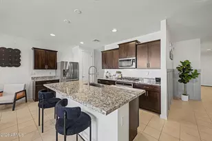 4370 W Suncup Dr, San Tan Valley, AZ 85144 - Photo 4