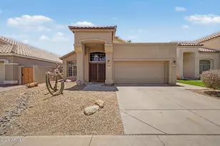 4733 E Bighorn Ave, Phoenix, AZ 85044 - Photo 1