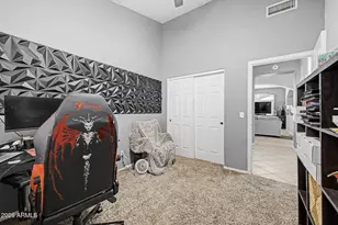 4733 E Bighorn Ave, Phoenix, AZ 85044 - Photo 18