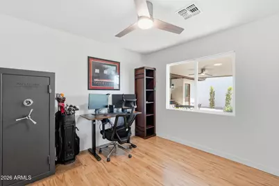 3209 W Becker Lane, Phoenix, AZ 85029 - Photo 14