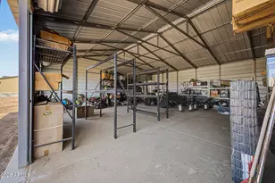 28805 N 213th Ave, Wittmann, AZ 85361 - Photo 24