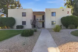 10444 N 69th St, Paradise Valley, AZ 85253 - Photo 1