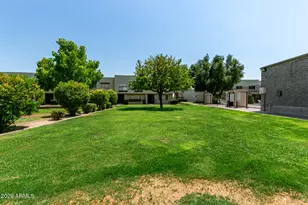 6825 E Osborn Rd, Scottsdale, AZ 85251 - Photo 30