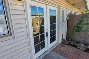 731 E Vaughn Dr, Tempe, AZ 85283 - Photo 20