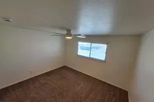 731 E Vaughn Dr, Tempe, AZ 85283 - Photo 18