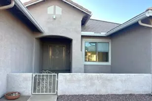 3198 Gemstone Ct, Sierra Vista, AZ 85650 - Photo 2