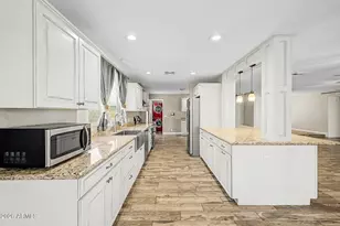 7208 W Sunnyslope Ln, Peoria, AZ 85345 - Photo 12