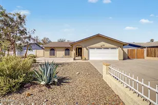7208 W Sunnyslope Ln, Peoria, AZ 85345 - Photo 1