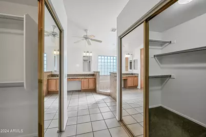 4633 E Robin Lane, Phoenix, AZ 85050 - Photo 20