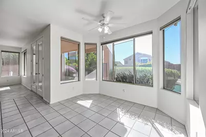 4633 E Robin Lane, Phoenix, AZ 85050 - Photo 14